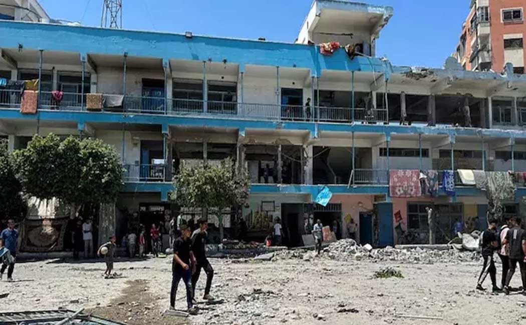 Israeli incident on palestine school housing people