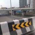 Auto passenger who fell from the flyover