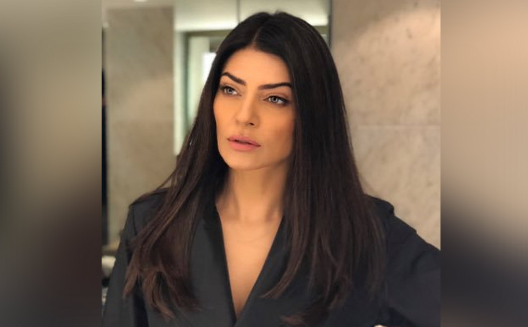 Sushmita Sen suffers health issue