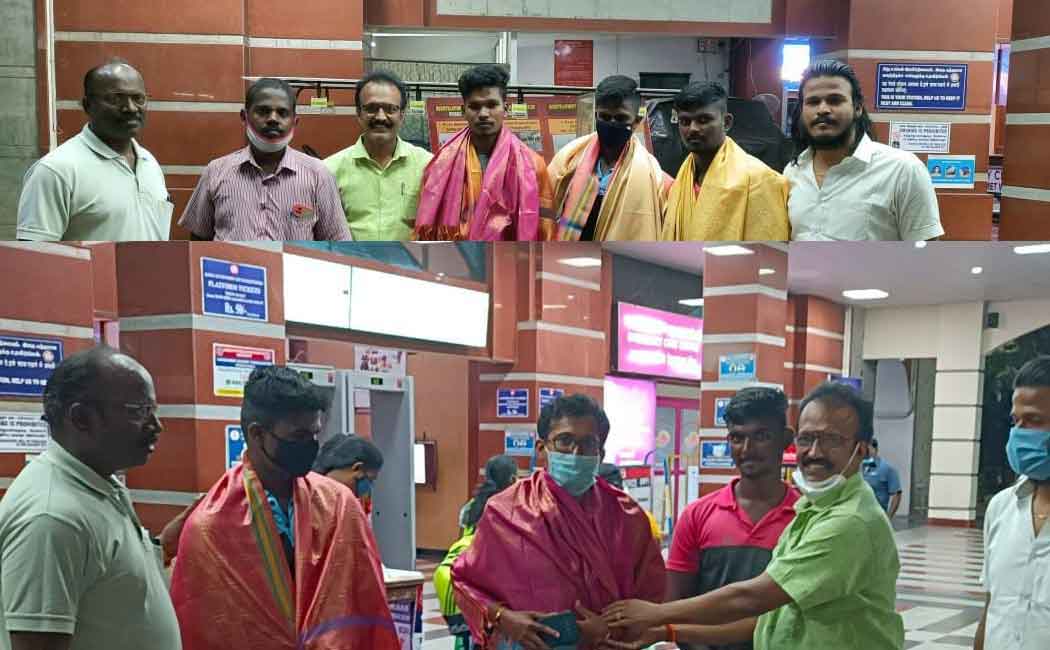 Good souls who donated money to poor players and sent them to the tournament