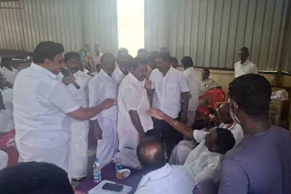 caste oppression at the Congress meeting in Chidambaram