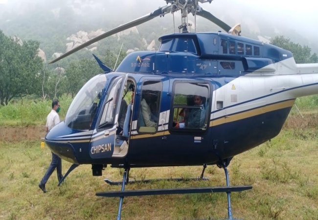 coimbatore to tirupati private helicopter suddenly landing at tirupathur