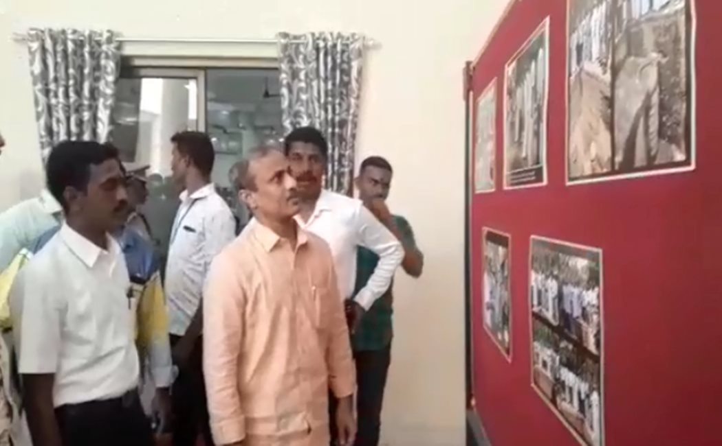 Ravichandran visited Keeladi exhibition