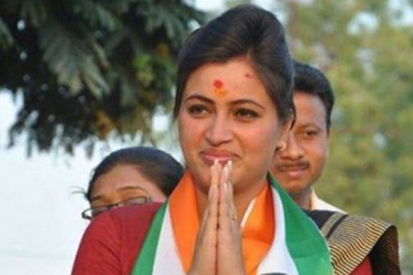 BJP candidate warns in succession in hyderabad