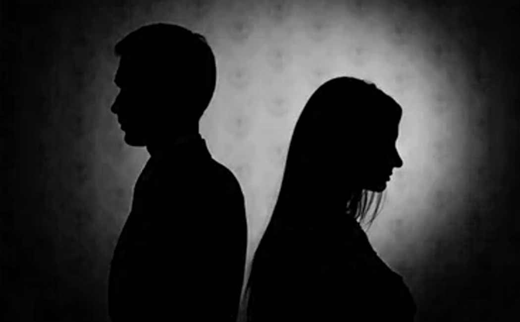 Husband attempts lost life due to separation from wife