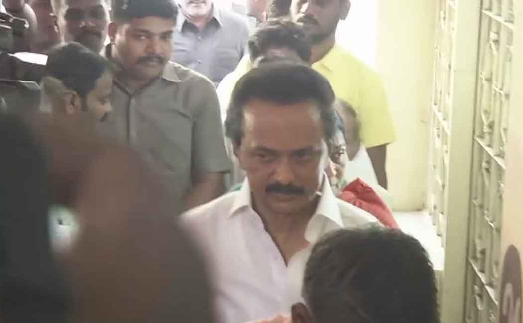 stalin cast his vote