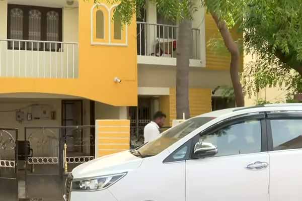 Income tax department raids in Tirunelveli