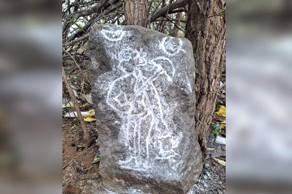 300-year-old dwarf stone discovered