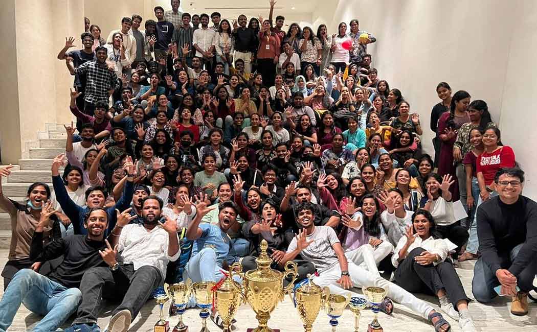 Meenakshi Ammal Dental College won MIDAS 2022 championship