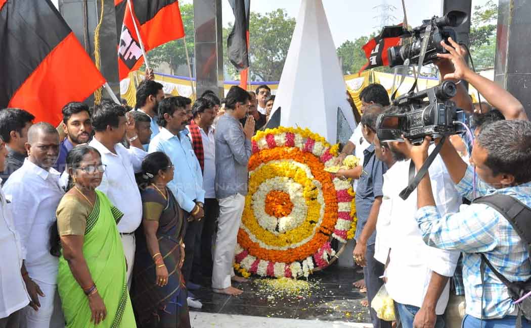 mdmk durai vaiko pays tribute to tamil language martyr