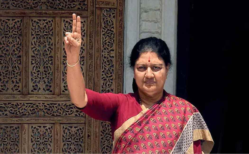 Sasikala has no right to claim supremacy
