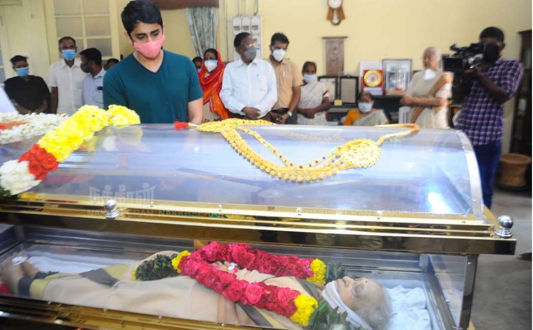 Dr.Shanta Funeral photos