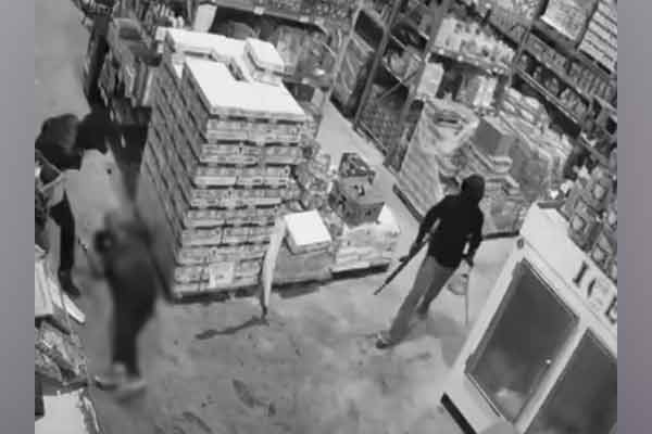 Jamaica supermarket incident Vignesh Tirunelveli district