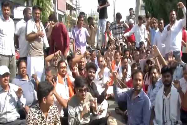 Brahmin community joins struggle Student's Thread removed NEET exam