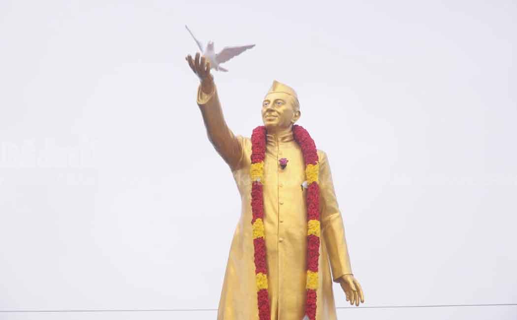 Pandit Jawaharlal Nehru's 135th Birthday Celebration (Picures)