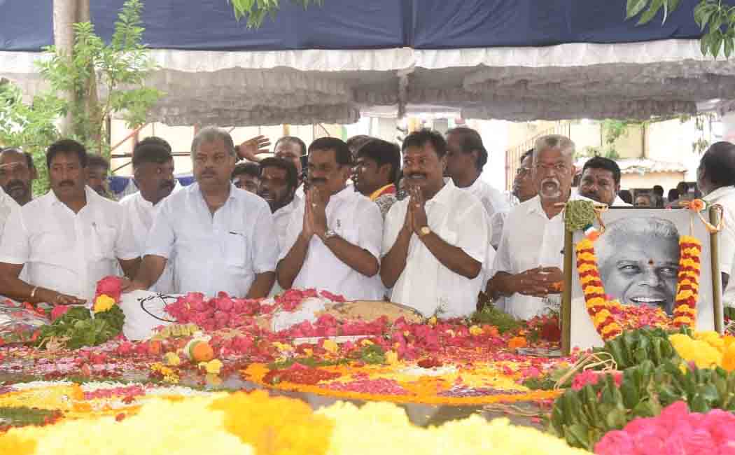 gk moopanar death anniversary