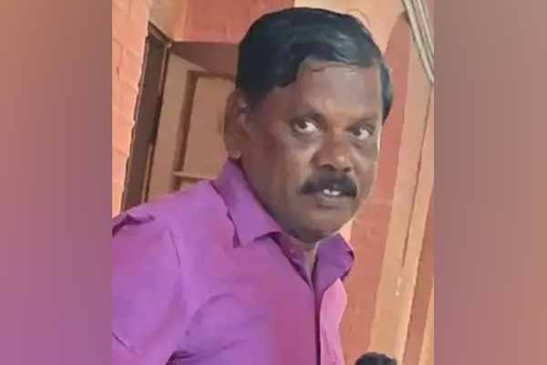 Pudukkottai dt Arimalam near govt high school acting hm Perumal suspended