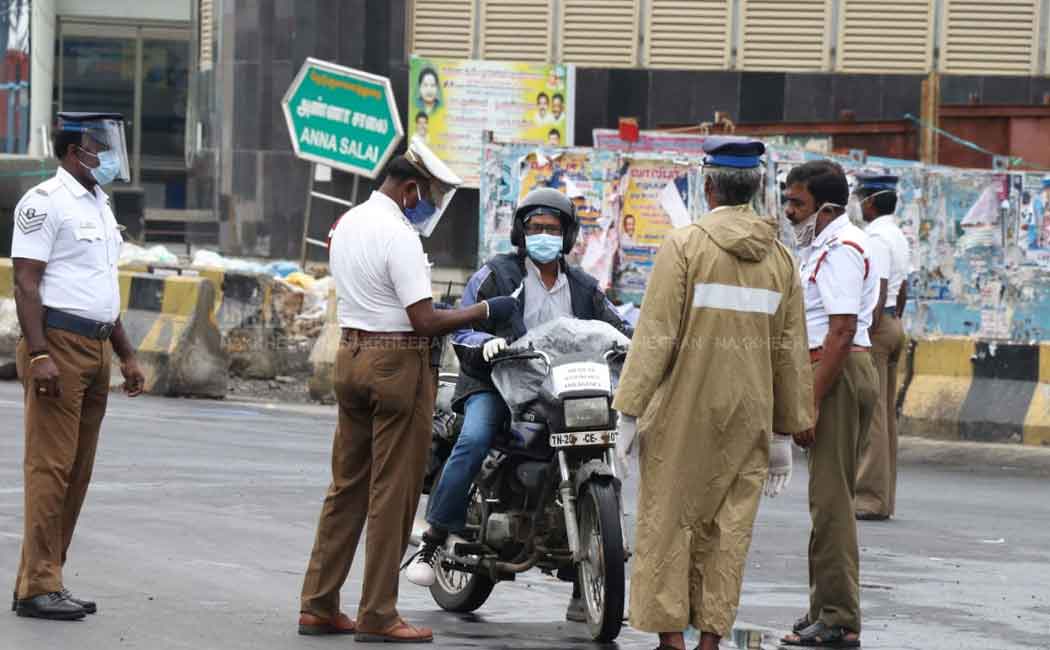 Vehicles banned in Chennai after 12.00 noon!
