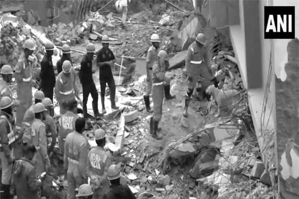 CM financial assistance to 2 Tamil families for bengaluru building incident
