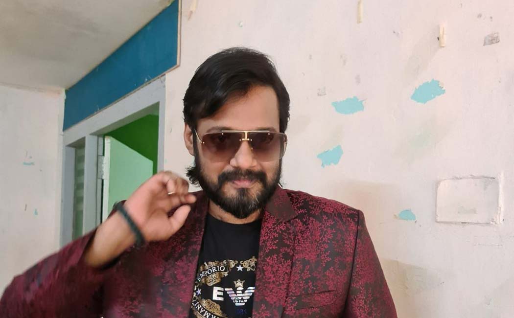 actor bala salary issue