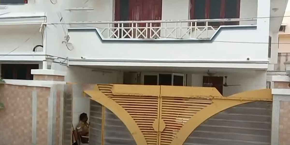 500 crore rupees seized from AIADMK contractor!