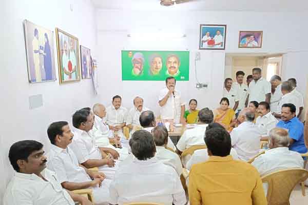 Consultation led by AIADMK ex-minister in Trichy!