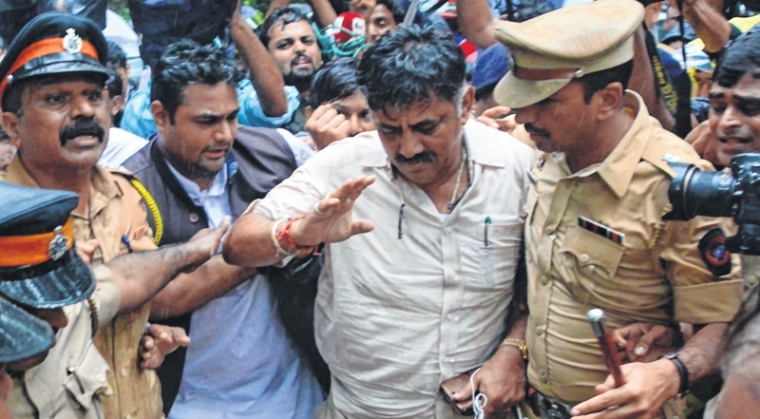 delhi tihar jail karnataka former minister sivakumar meet for sonia gandhi