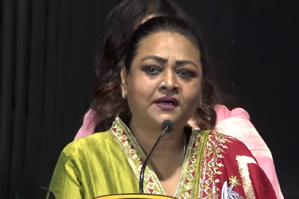 shakeela speech about vanitha