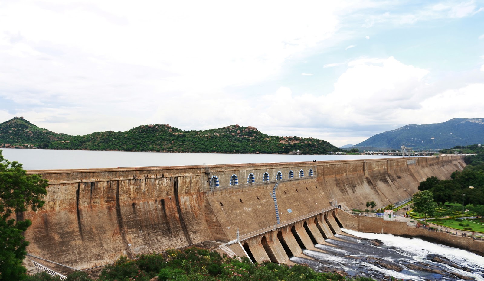 dam