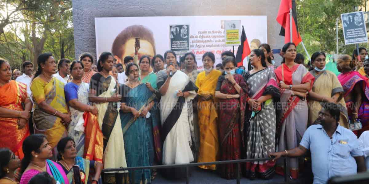 DMK Kanimozhi tweet