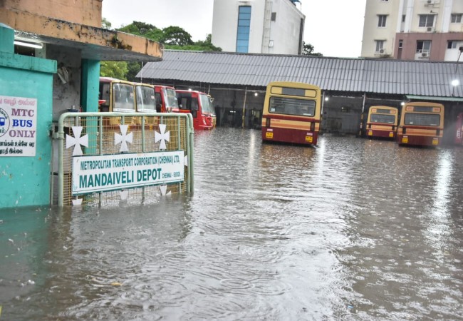 Heavy rain will continue for another three hours in Chennai!