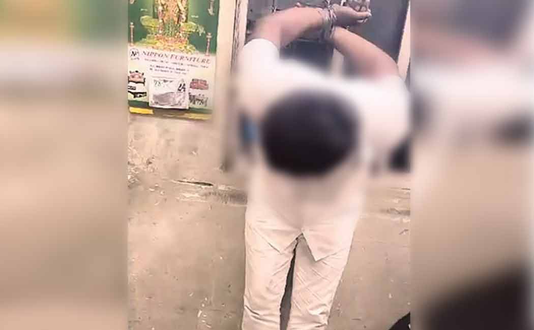 Bus driver tied up and barrage beated in Madurai