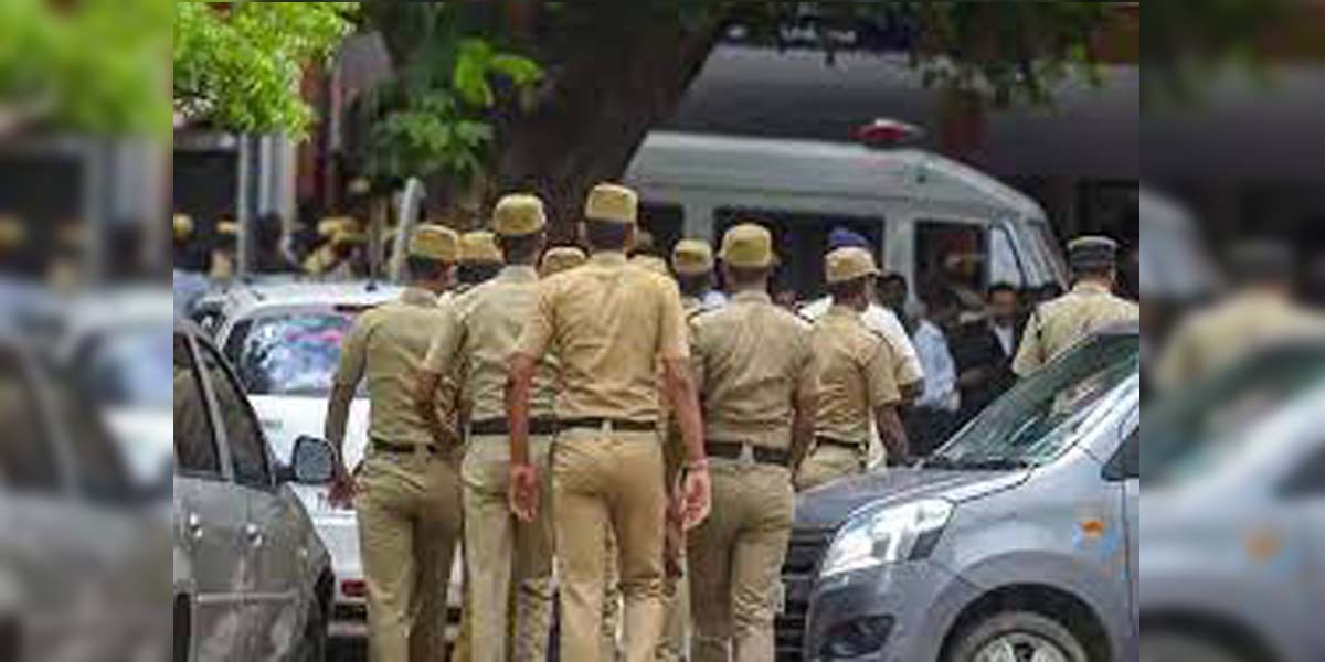 '' No officer can transfer me from here '' - Police Inspector avoiding relocation!