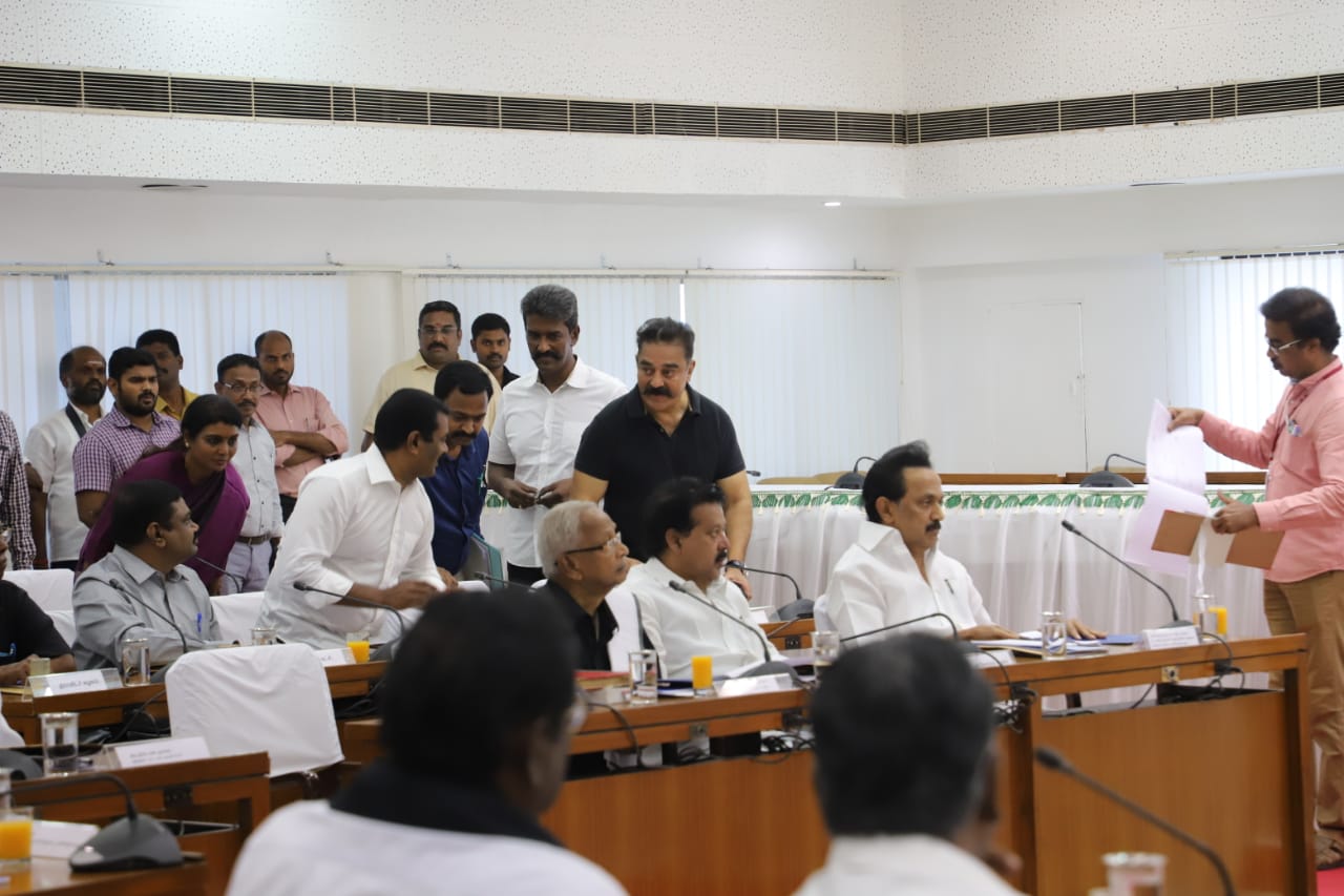 TAMILNADU ALL PARTIES MEETING OVER 10% QUOTA 16 PARTIES AGAINST, 5PARTIES ONLY SUPPORT