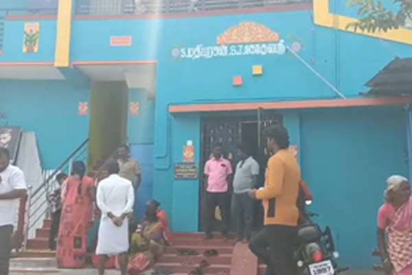Looting continues in Shankarapuram area