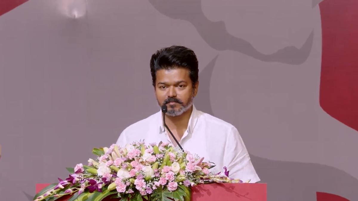 'Bacha Political..' - Durai Murugan criticizes Vijay in Hindi