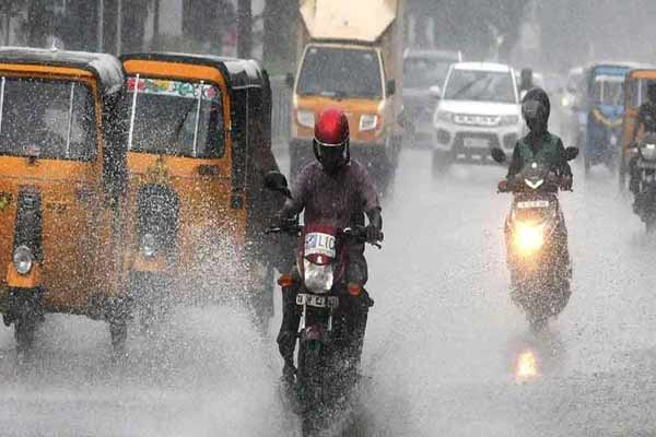 Chance of rain in 12 districts