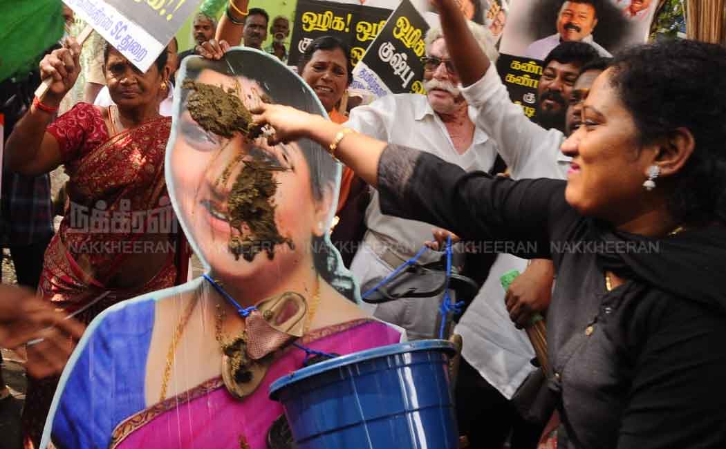 Congress condemns actress Khushbu!