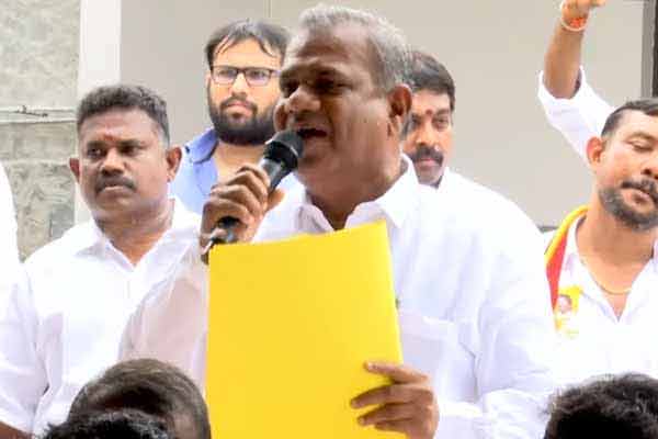 N. Anand inspects venue where booth committee will be held Vellore dark