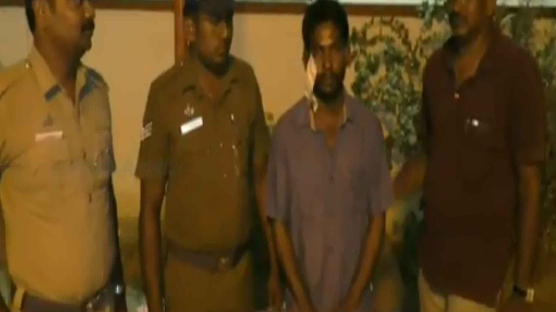 wife murdered by husband and put on bike in erode