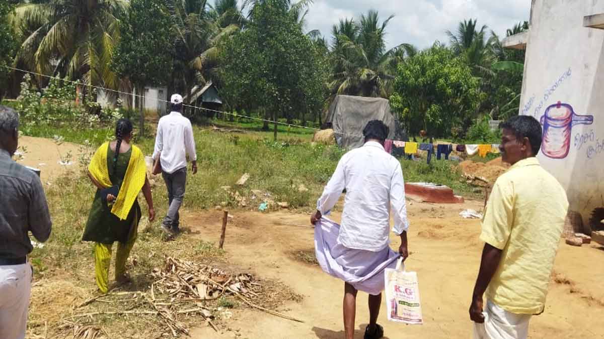 Officials who went to survey the land; A case against the vice-chairman who did not allow him to work