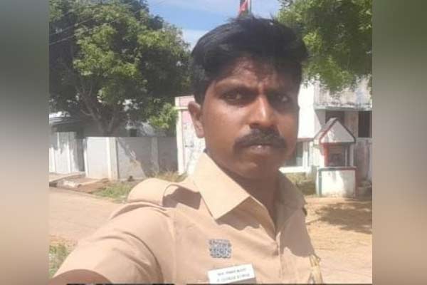 police falls from bridge while rescuing person involved accident passed away