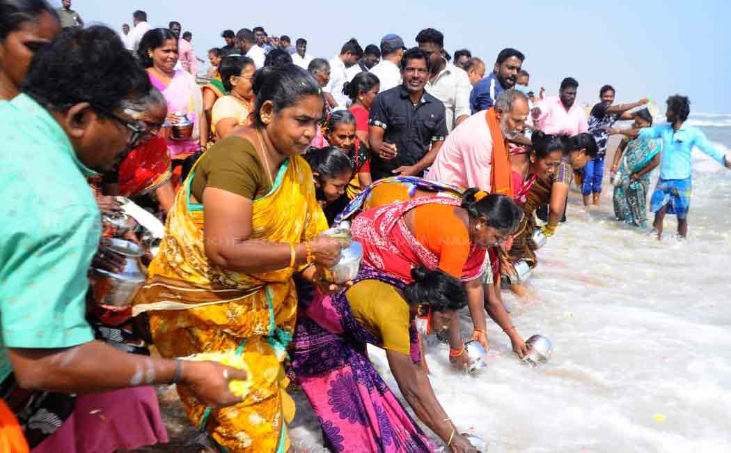 Tsunami 16th Memorial Day Political Parties Tribute .. (Pictures)