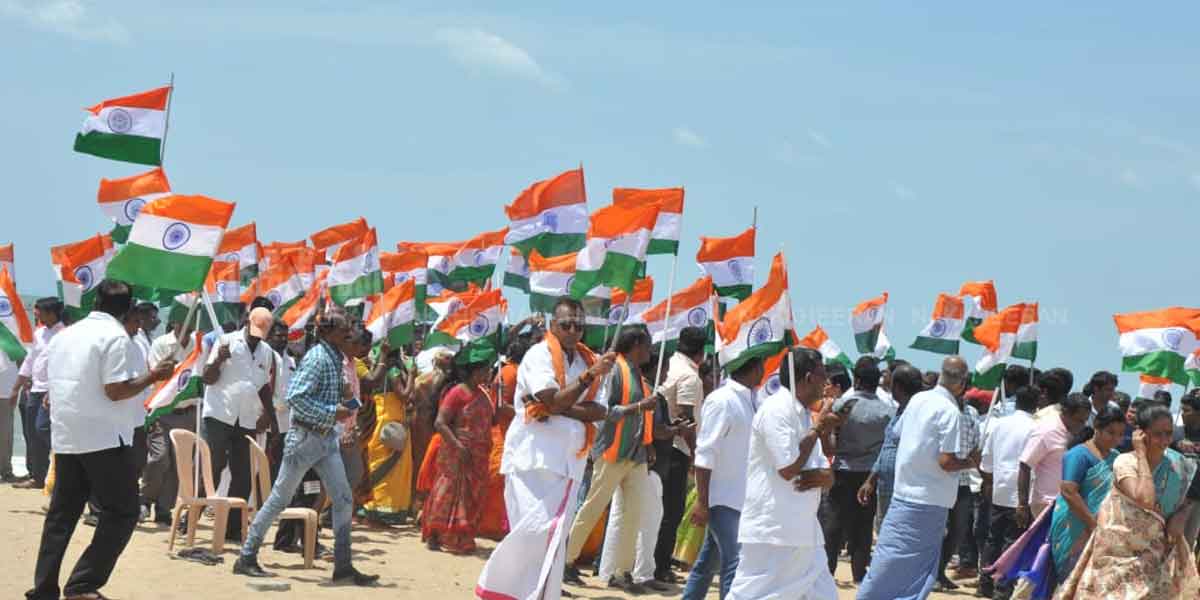 bjp Annamalai rally in deep sea (pictures)