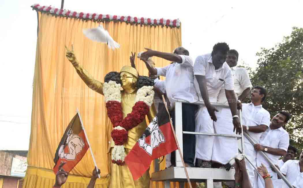 Jayakumar teases DMK at the prison gate