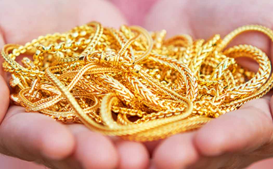 1.39 crore fraud in issuing fake jewelery loan; Co-operative Union Assistant Secretary fired