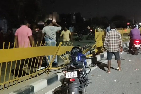 van overturned on road, 20 people were injured and one was passed away