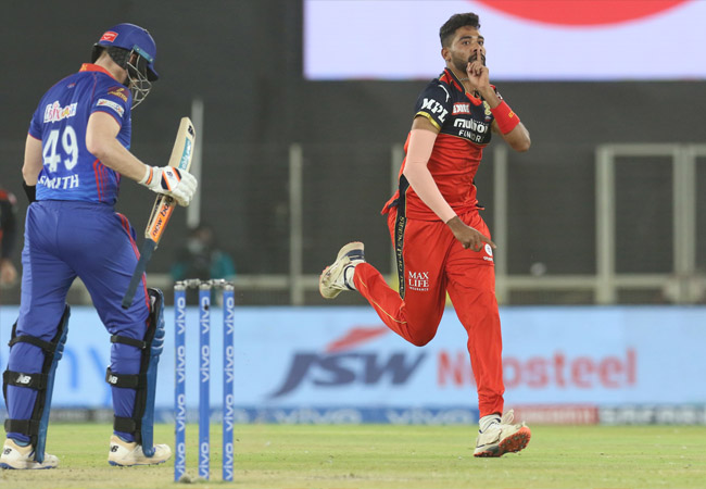 royal challengers bangalore vs delhi capitals teams ipl match