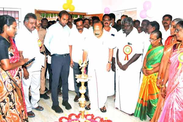 Minister MRK Panneerselvam answer to EPs for Dy Cm post issue