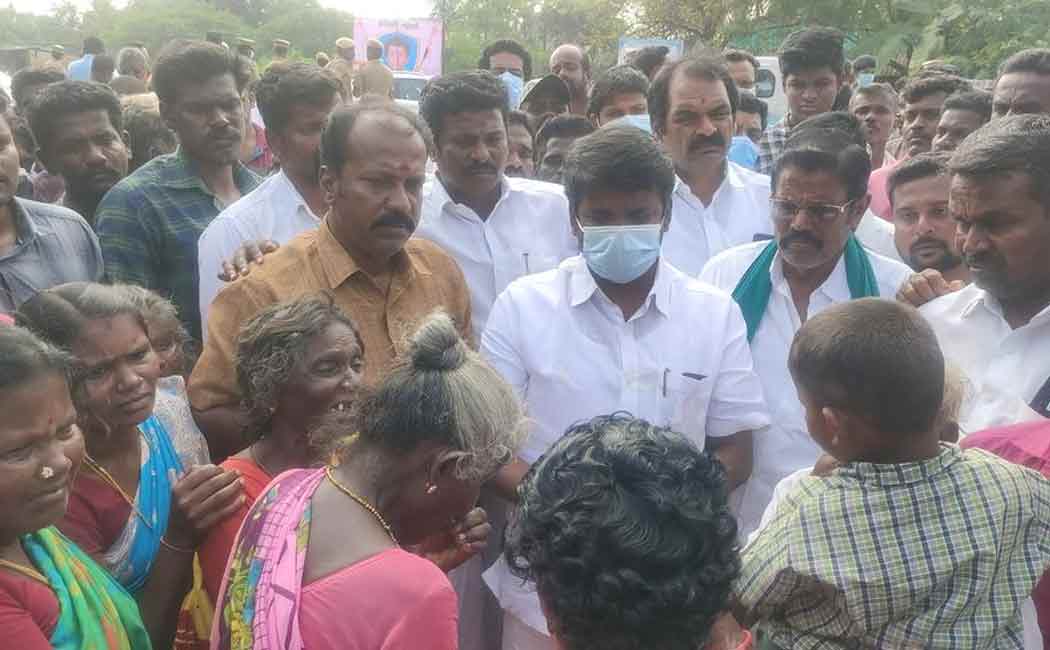 Puthukottai Narthamalai kid passes away.. minister condolence